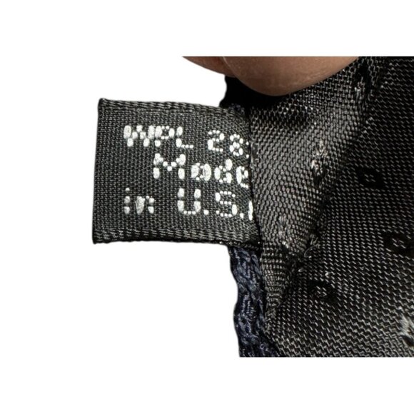 Bugatti Mens Silk Tie Navy & Gold Wave Pattern Made In USA - Picture 6 of 7